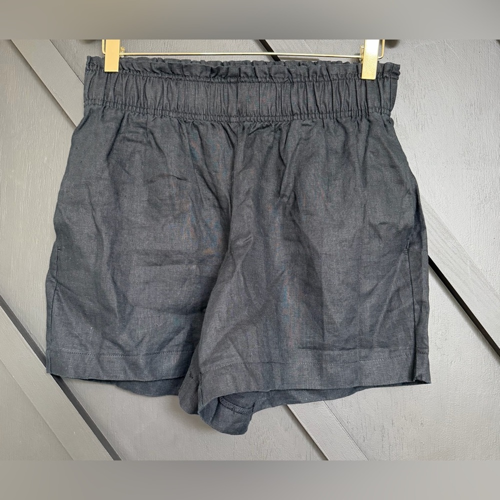 NWT Quince 100% European Linen High Waisted Shorts in Black, Size Small - Picture 5 of 10